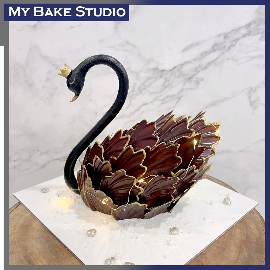 3D Swan Cake