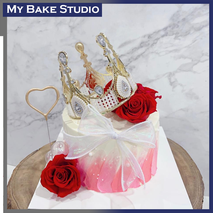 High Crown Rose Cake