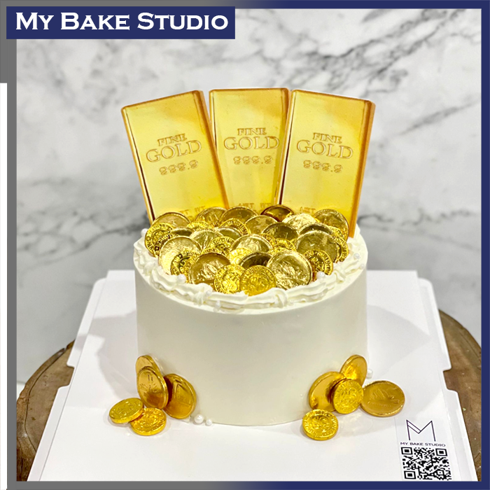 Gold bar and coin cake