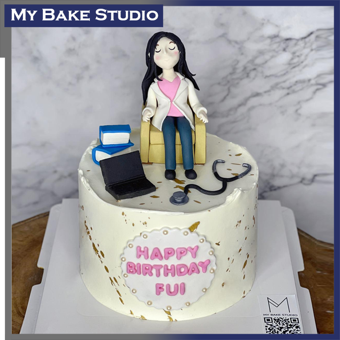 Doctor To Be Cake