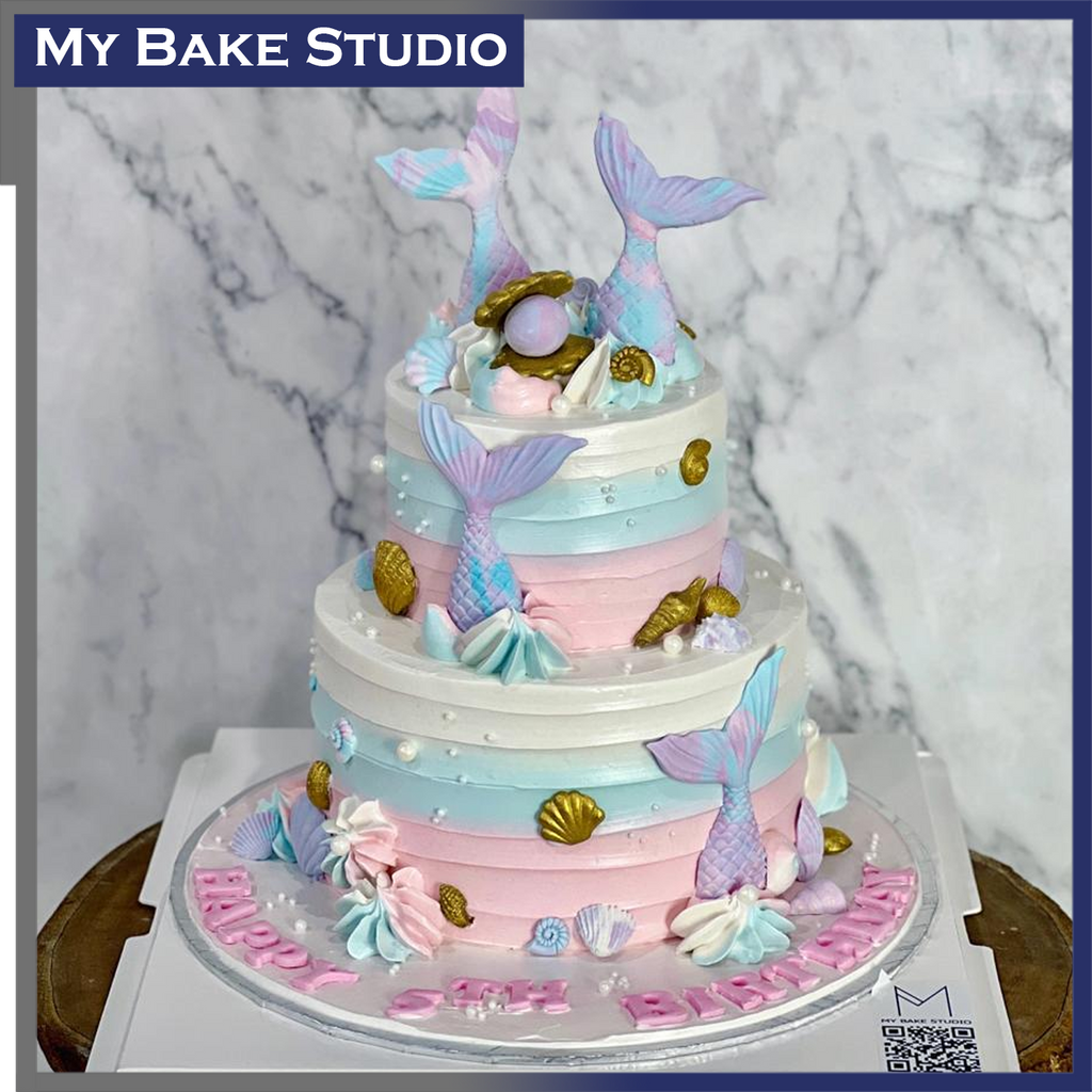 Mermaid & Shells Cake